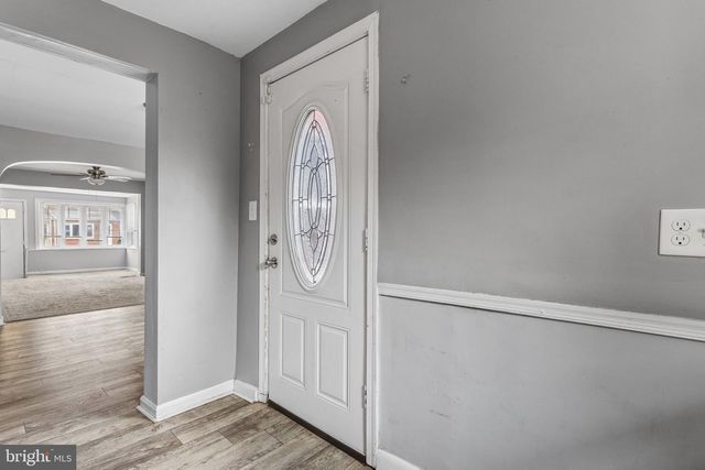 215 SAINT HELENA AVE, Dundalk, MD 21222
