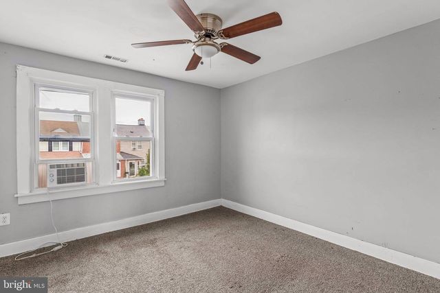 215 SAINT HELENA AVE, Dundalk, MD 21222