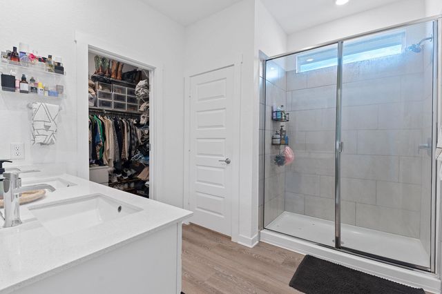 457 Agave Azul WAY, Leander, TX 78641