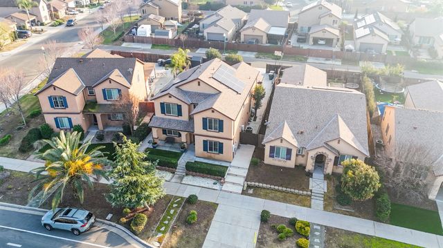 5922 E Fancher Creek Dr, Fresno, CA 93727