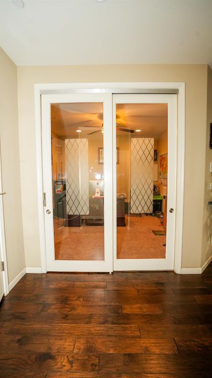 Image 12 of property listing at 5922 E Fancher Creek Dr, Fresno, CA 93727