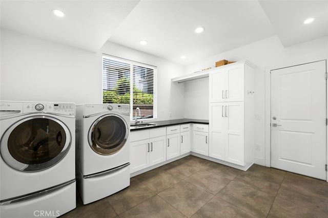 19 Garnet, Irvine, CA 92620