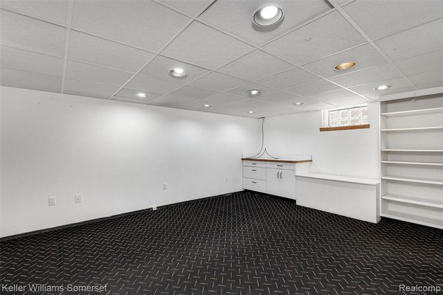 17697 Olympia, Redford, MI 48240