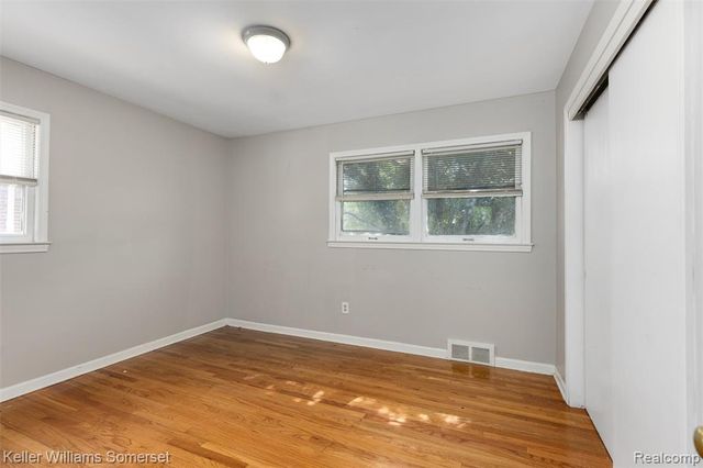 17697 Olympia, Redford, MI 48240