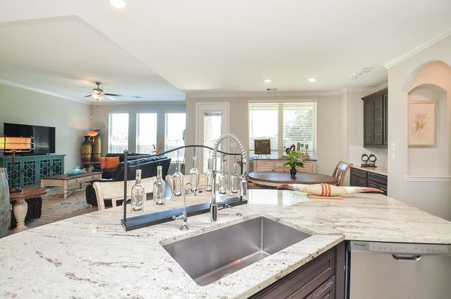 1707 Tonkawa Trail, Katy, TX 77493