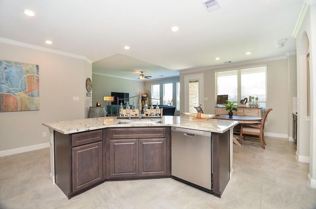 1707 Tonkawa Trail, Katy, TX 77493