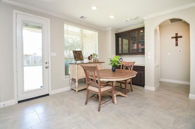 1707 Tonkawa Trail, Katy, TX 77493