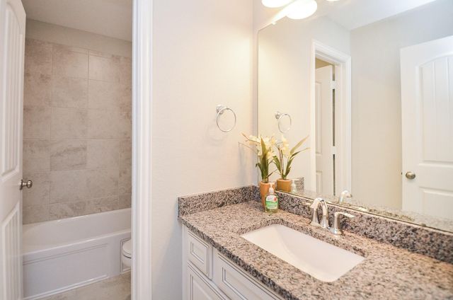 1707 Tonkawa Trail, Katy, TX 77493
