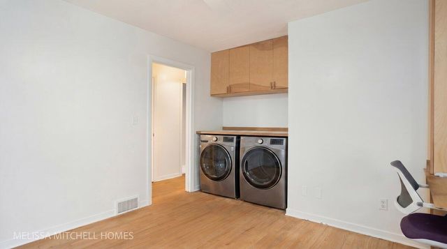 2631 Richards Drive Se, East Grand Rapids, MI 49506