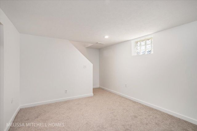 2631 Richards Drive Se, East Grand Rapids, MI 49506