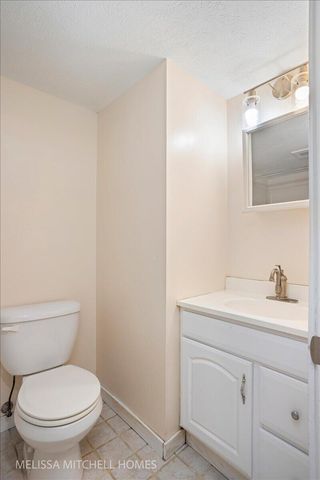 2631 Richards Drive Se, East Grand Rapids, MI 49506