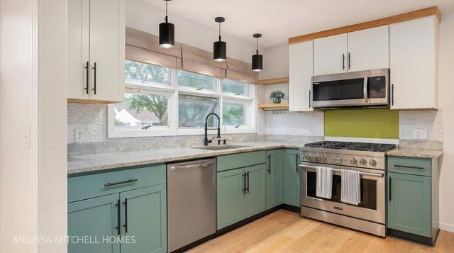 2631 Richards Drive Se, East Grand Rapids, MI 49506