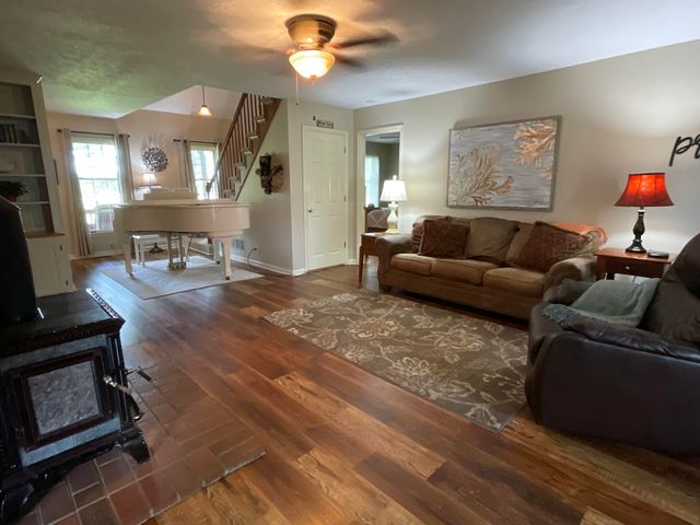 2790 Van Thompson Road, Mt Sterling, KY 40353