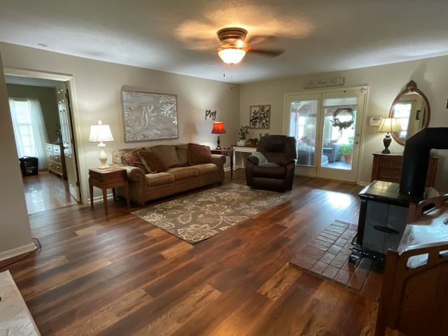 2790 Van Thompson Road, Mt Sterling, KY 40353