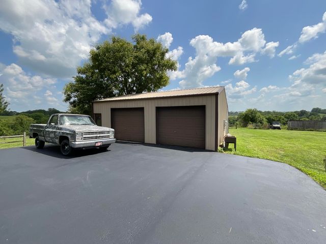 2790 Van Thompson Road, Mt Sterling, KY 40353