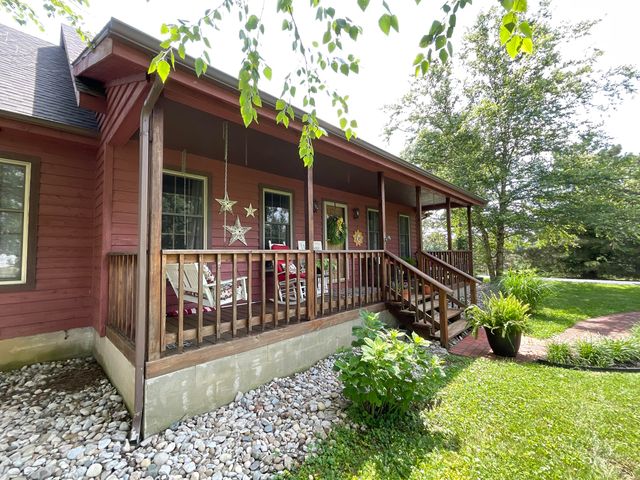 2790 Van Thompson Road, Mt Sterling, KY 40353