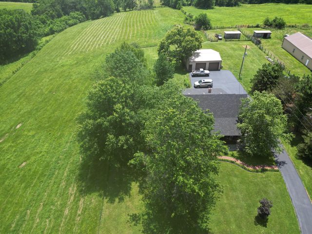 2790 Van Thompson Road, Mt Sterling, KY 40353