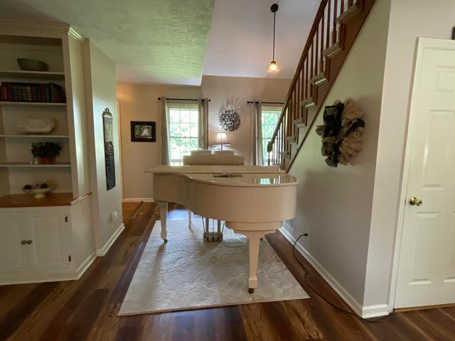 2790 Van Thompson Road, Mt Sterling, KY 40353