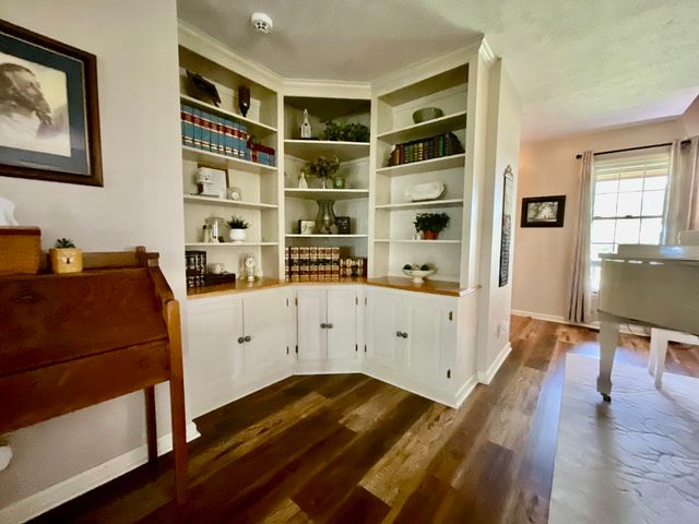 2790 Van Thompson Road, Mt Sterling, KY 40353