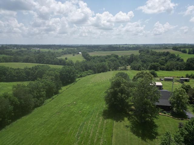 2790 Van Thompson Road, Mt Sterling, KY 40353