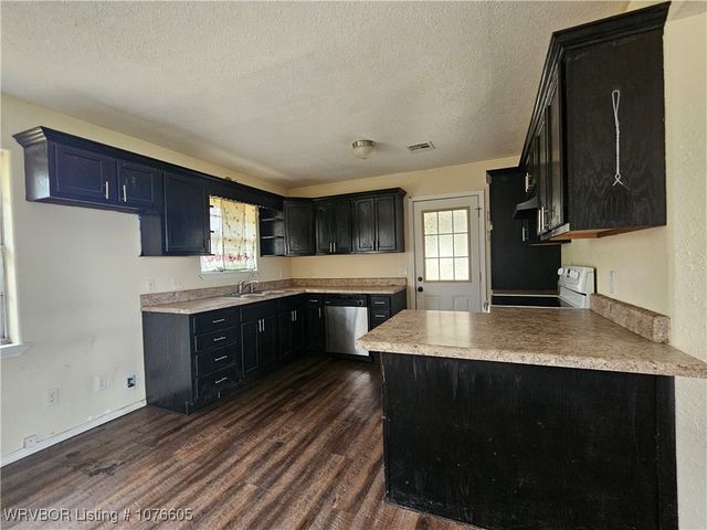 803 1st Street, Talihina, OK 74571