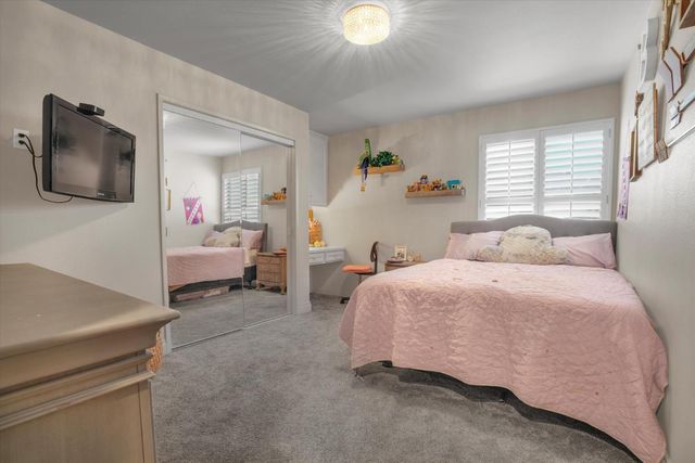 3342 Cove Cir, Stockton, CA 95204