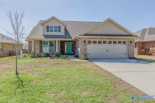 6812 Wintercrest Way, Owens Cross Roads, AL 35763