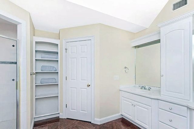 28 Meachen Lane, Sudbury, MA 01776