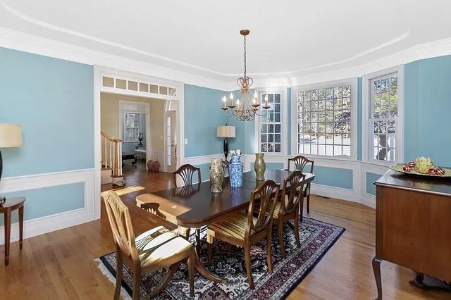 28 Meachen Lane, Sudbury, MA 01776
