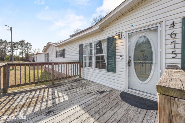 4675 General Howe Road, Riegelwood, NC 28456