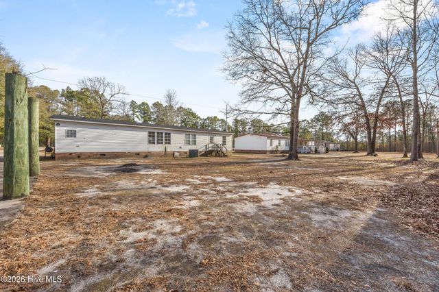 4675 General Howe Road, Riegelwood, NC 28456