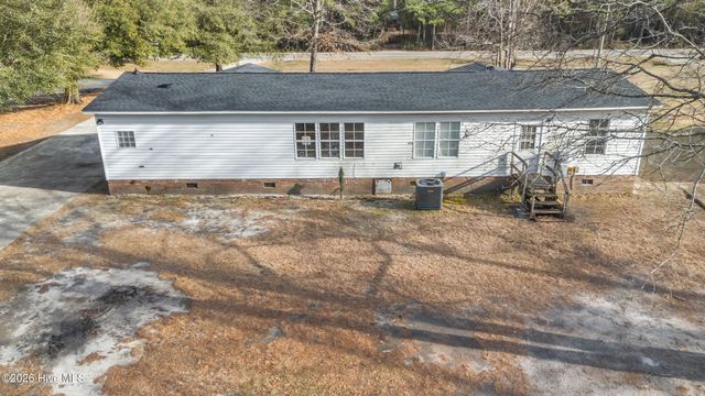 4675 General Howe Road, Riegelwood, NC 28456