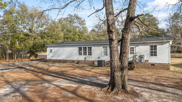 4675 General Howe Road, Riegelwood, NC 28456