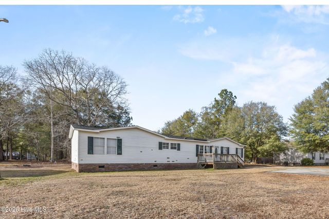 4675 General Howe Road, Riegelwood, NC 28456