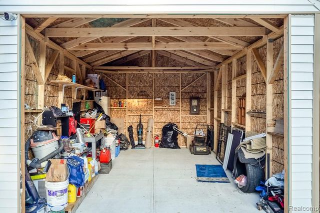 6426 Artesian Street, Detroit, MI 48228