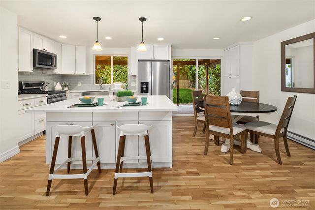 2205 NE 28th Street, Renton, WA 98056