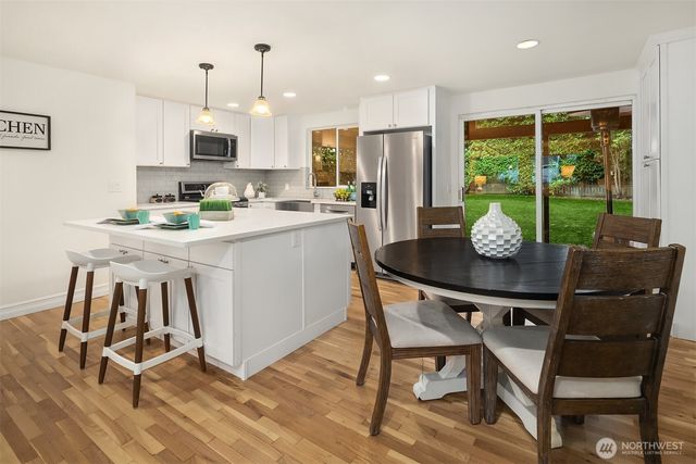 2205 NE 28th Street, Renton, WA 98056