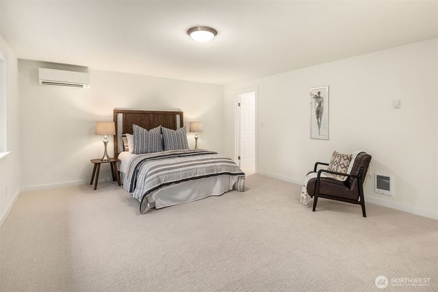 2205 NE 28th Street, Renton, WA 98056