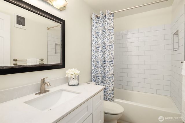 2205 NE 28th Street, Renton, WA 98056