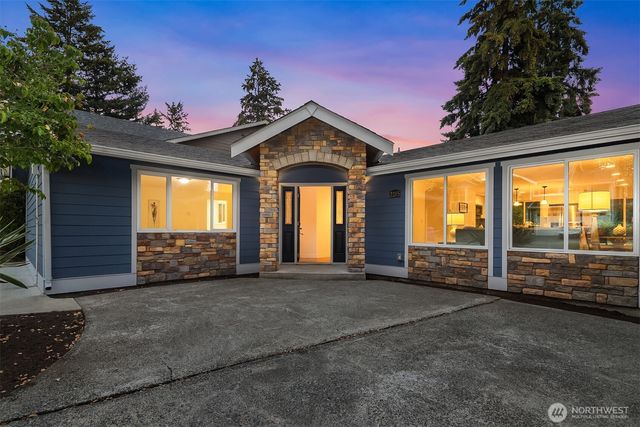 2205 NE 28th Street, Renton, WA 98056