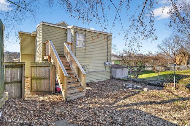 1326 8th Avenue, Watervliet, NY 12189