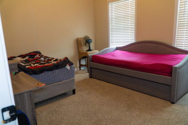 123 Huntsman Drive, Griffin, GA 30224