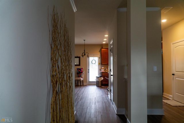 123 Huntsman Drive, Griffin, GA 30224