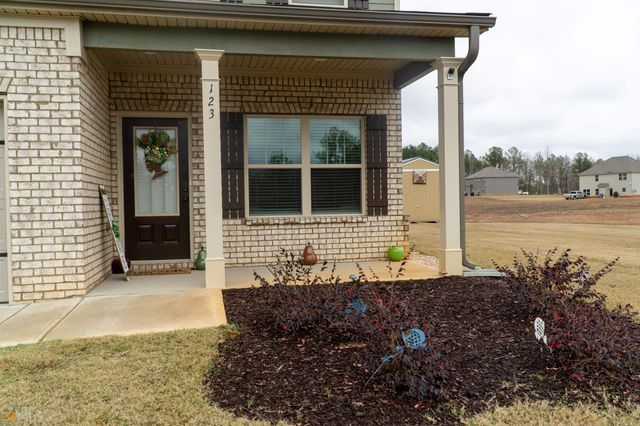 123 Huntsman Drive, Griffin, GA 30224