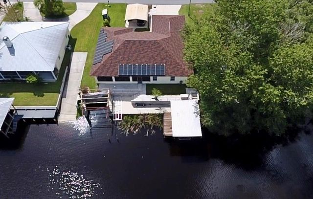 180 LAKEVIEW DRIVE, Haines City, FL 33844