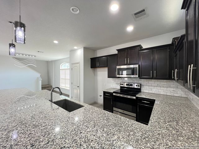 6150 PECAN TREE, San Antonio, TX 78240