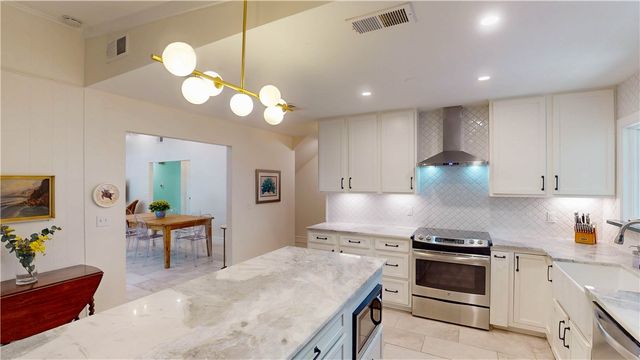 912 N Beachview Drive, Jekyll Island, GA 31527