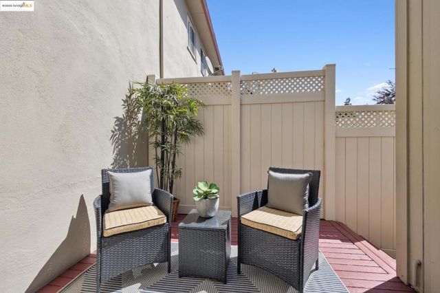 1504 137th Avenue, San Leandro, CA 94578