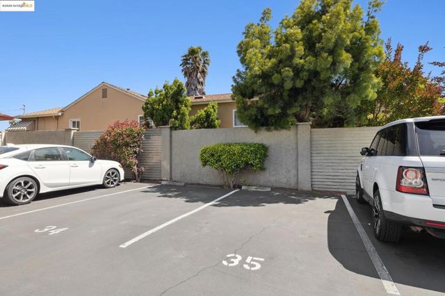 1504 137th Avenue, San Leandro, CA 94578
