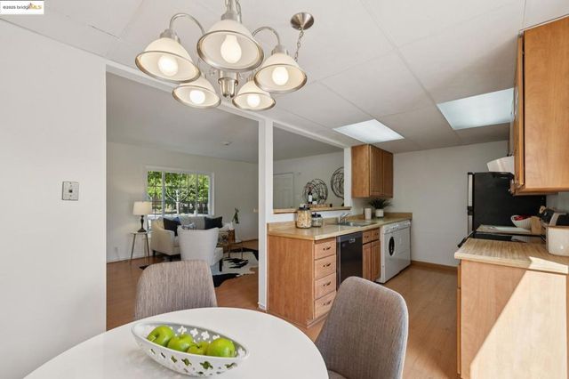 1504 137th Avenue, San Leandro, CA 94578
